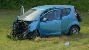 Žena narazila do vlaku, z auta vyšla po vlastných