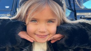 Má len 4 roky a správa sa ako tínedžerka! Mama je pyšná, ľudia sú z nej zhrození