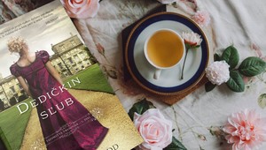 Romanca Dedičkin sľub si vás obmotá okolo prsta! Vychutnajte si toto vzrušujúce čítanie