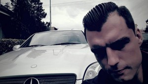 Koptík sa vysmieva Gregorovej. Tvoje peniaze nepotrebujem, už mám nové auto...