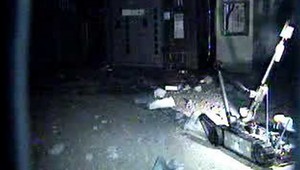 Hrdinovia z Fukušimy prvýkrát v zamorenom reaktore