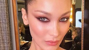 Trendy líčenie, ktoré si zamilovali aj celebrity: Už ste vyskúšali foxy eyes?