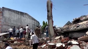 Tragédia v indickom meste: Výbuch v ilegálnej továrni na pyrotechniku usmrtil 18 ľudí