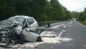 Nešťastie pri Krupine: Kamión sa zrazil s autom, vyhasol jeden život