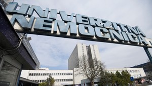 Na psychiatrických klinikách preverujú možnú bombovú hrozbu