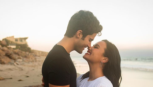 Speváčka šokuje: Po rozchode so snúbencom zistila, že ju viac priťahujú ženy!