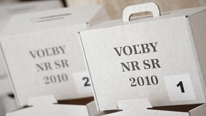 O výsledku volieb rozhodnú aj ľudia z Taiwanu, či Bangkoku