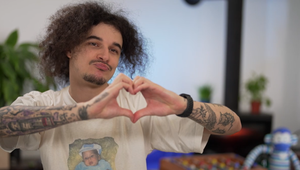 Varenie nie je jeho silná stránka, no muzika mu ide: Pozrite na Andrejovu hudobnú tvorbu!