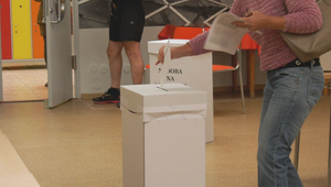 Voľby do Európskeho parlamentu: Volebné miestnosti sa začínajú pripravovať