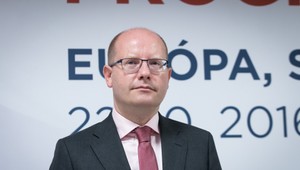 Bývalý český premiér a predseda ČSSD Bohuslav Sobotka končí s vysokou politikou