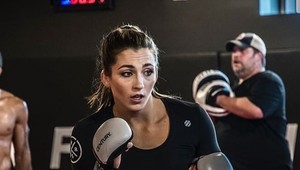 Nezvyčajný manželský pár: bojovali v jeden večer UFC