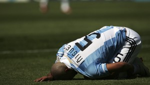 Nevídané: útočníka skosil hlavou! Videl žltú, prišiel o 3 zuby