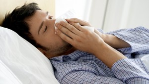 Muž (33) z Nitry prechodil chrípku, dočasne ochrnul