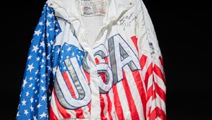 Bunda za tri milióny? Do dražby ide Jordanova olympijská