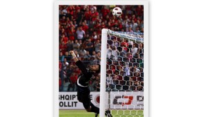 VIDEO: Spoluhráč mu vybil štyri zuby a zlomil nos