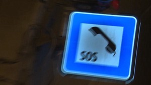 Diaľničná patrola ako prvá pomoc pre vodičov. Viete, kedy si ju môžete privolať?