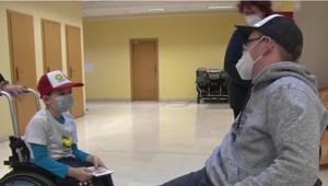 Predčasný vianočný darček: Občianske združenie Integrácia pomohlo chlapcom na invalidnom vozíku