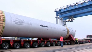 Medzi Bratislavou a Šaľou sa presúva nadrozmerný náklad