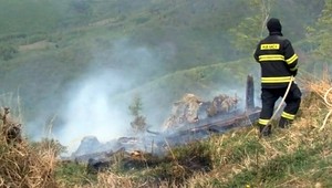 Požiar nad Betliarom. Úraduje tu podpaľač, tvrdia miestni