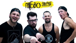 Kapela NIEčO NAVYšE priniesla melodický punk rock z Bardejova