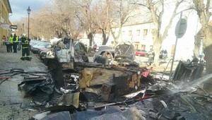 V centre mesta vybuchli plynové bomby, dve osoby sú vážne zranené