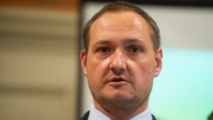 Predsedom Štátnej komisie pre voľby a kontrolu financovania politických strán sa stal Eduard Burda