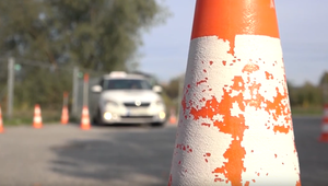 Vodičák za tri tisíc eur a za tri dni. Podozrivé ponuky vedú do Česka
