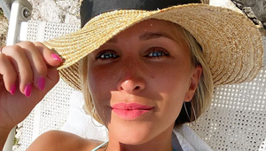 Nela Slováková sa opäť ukázala v Evinom rúchu! Od fanúšikov sa dočkala len kritiky!