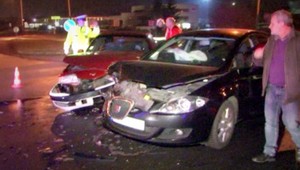 Vodič (49) nedal prednosť, vpálil do auta. Zranil ženu...