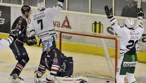 Zimný štadión v Ružinove vypískal Slovan