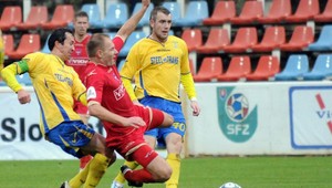 Schátralá Trnava dostala trojku aj od Trenčína, B.Bystrica zvíťazila na Myjave