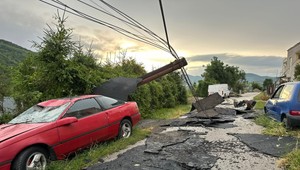 Skaza po búrkach na východnom Slovensku. Výstrahy platia aj naďalej