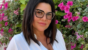 Hrdo predvádza mladistvý vzhľad, od ľudí sa ale dočkala Ilona Csáková za svoju tvár len výsmechu!