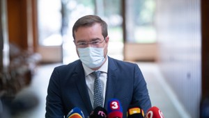 Podľa Krajčího sme na hranici testovacích kapacít, pomôcť majú nové antigénové testy