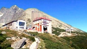 Najromantickej kníhkupectvo: V Tatrách môžete čítať knihy v galérii Encián