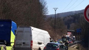 Nehoda na Donovaloch. Policajti uzavreli cestu