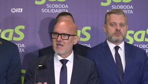 Gröhling poslal Magyarovi list. Žiada detaily o zvážaní migrantov aj osobné stretnutie