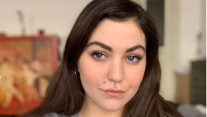 Bez retuše, bez mejkapu. Celeste sa učí mať rada samu seba