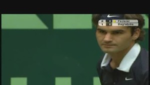 Hrbatý na tráve nestačil Federerovi