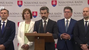 Tlačová beseda opozície k portálu slovensko.sk