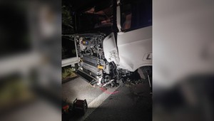 Tragická jazda v protismere: Šofér neprežil silnú zrážku s kamiónom