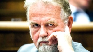 Gašparoviča počúvať nebudem, odkazuje Peter Osuský