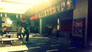 V nákupnom centre sa zrútila strecha, zranila päť ľudí