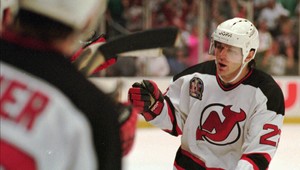 Zomrela legenda NHL. Po týždni od úmrtia prišla šokujúca správa