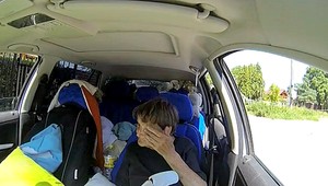 Rodina, ktorá bývala v aute, si našla podnájom