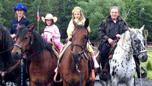 Gott (75) je na koni! A vyviedol celú rodinu