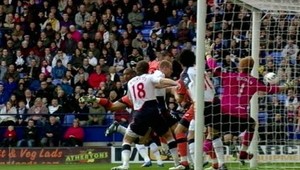 Ďalší neuznaný gól! FA žiada zavedenie videotechnológie