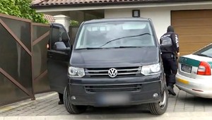 NAKA použila pri razii zbíjačku, akcia Mlynček súvisí s pápayovcami