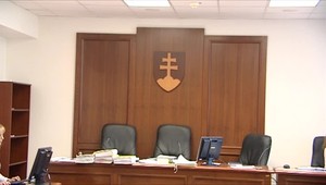 Slovenské súdy sú známe prieťahmi, teraz hrozí, že na nich budú aj štrajkovať