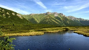 Najkrajšia pieseň o Slovensku vo vynovenej verzii: Vypočujte si „V dolinách“ ako prví!